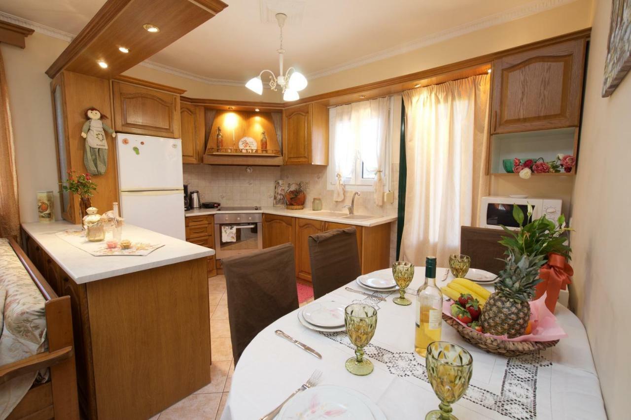 Artemis Superb 2 Bedroom Apartment 700 M Away From The Beach 米尼亚 外观 照片